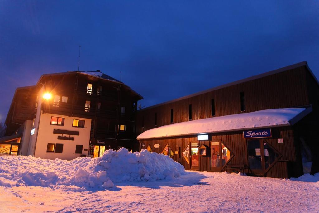 Hotel Le Grand Chalet Foncine-le-Haut Zewnętrze zdjęcie